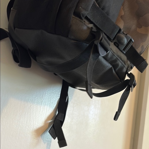 RVCA Brown and Black Camouflage Backpack - Picture 4 of 7